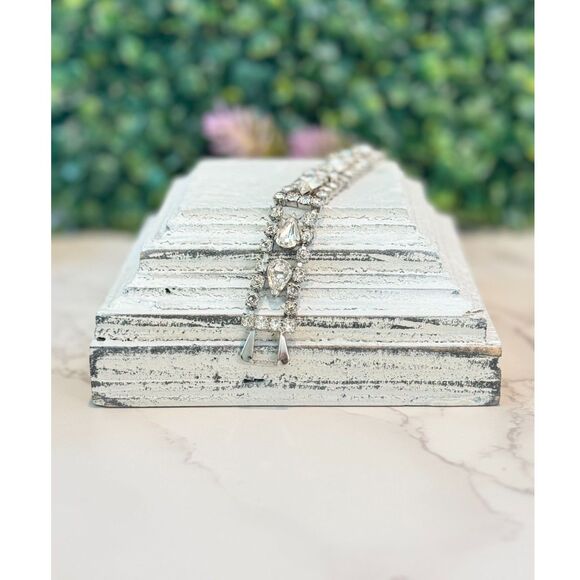 Fabulous Vintage Rhinestone Weiss Bracelet - Picture 2 of 5